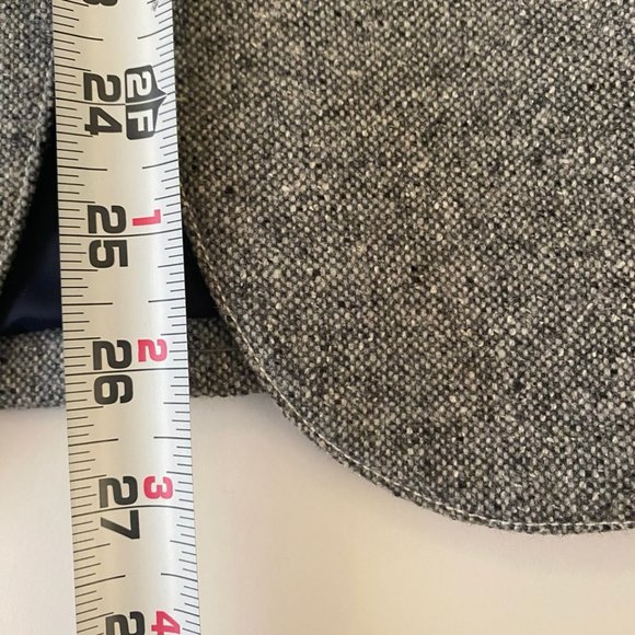 Coveted 00 Theory Staple blazer gray speckle wool, practically new, never worn - Picture 7 of 16